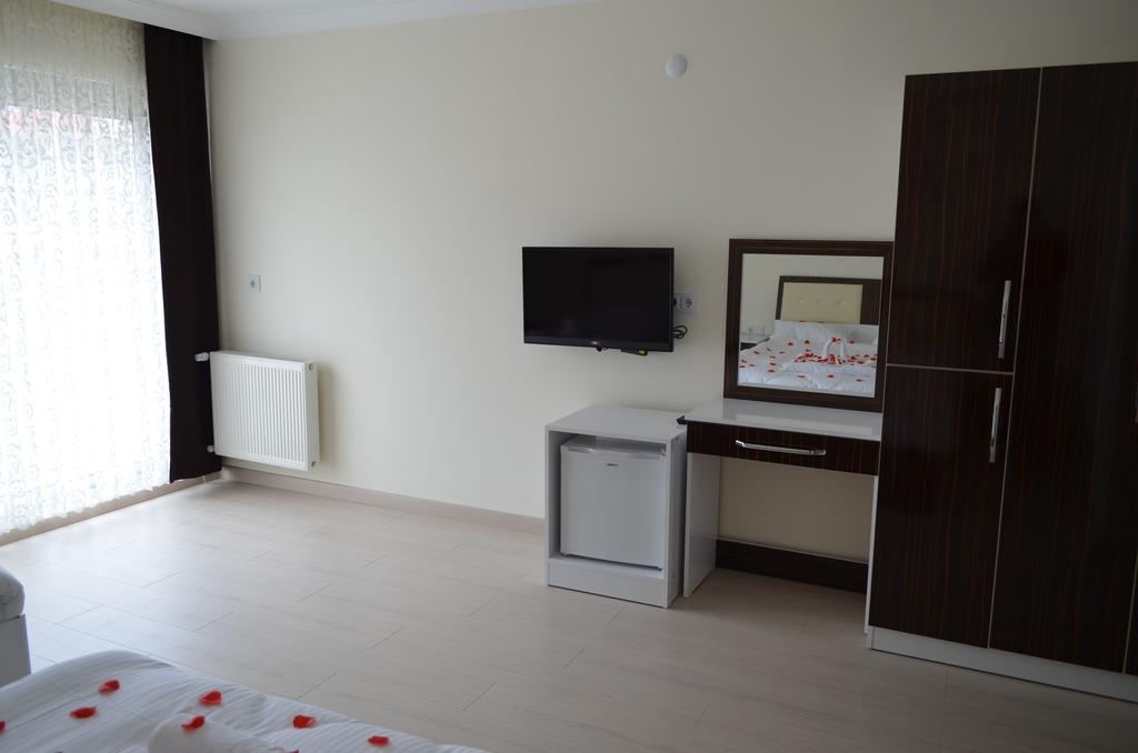 Kibyra Hotel Gölhisar Pokoj fotografie